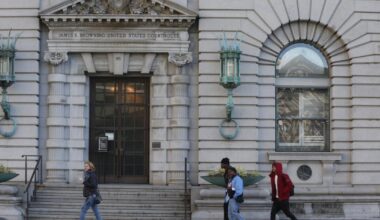 Hiring a hit man is not always 'a crime of violence,' 9th Circuit rules