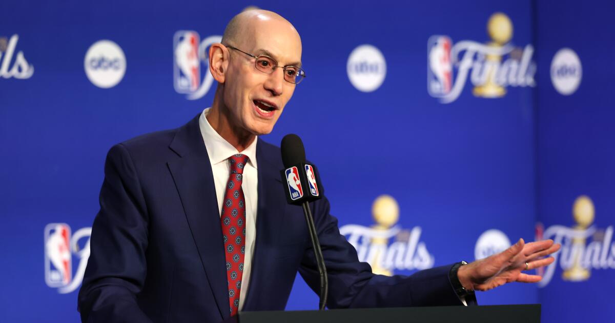 Adam Silver says Clippers probe should wrap up before next season