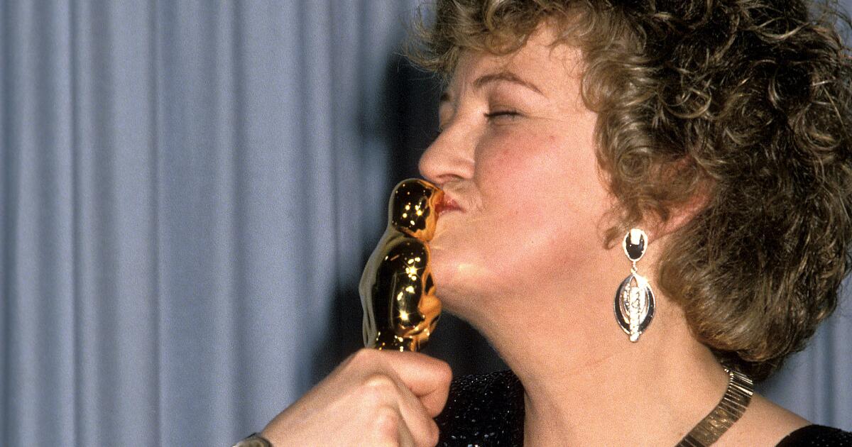 Brenda Fricker dead: 'My Left Foot' star, ‘Home Alone 2’ Pigeon Lady