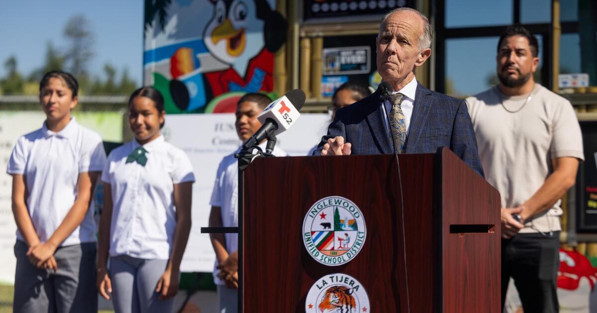 Inglewood leaders to get back their public schools in one year
