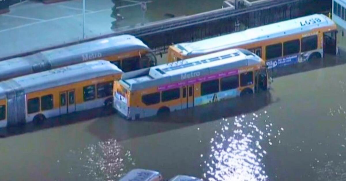 Water main break in West Hollywood floods Sunset Boulevard