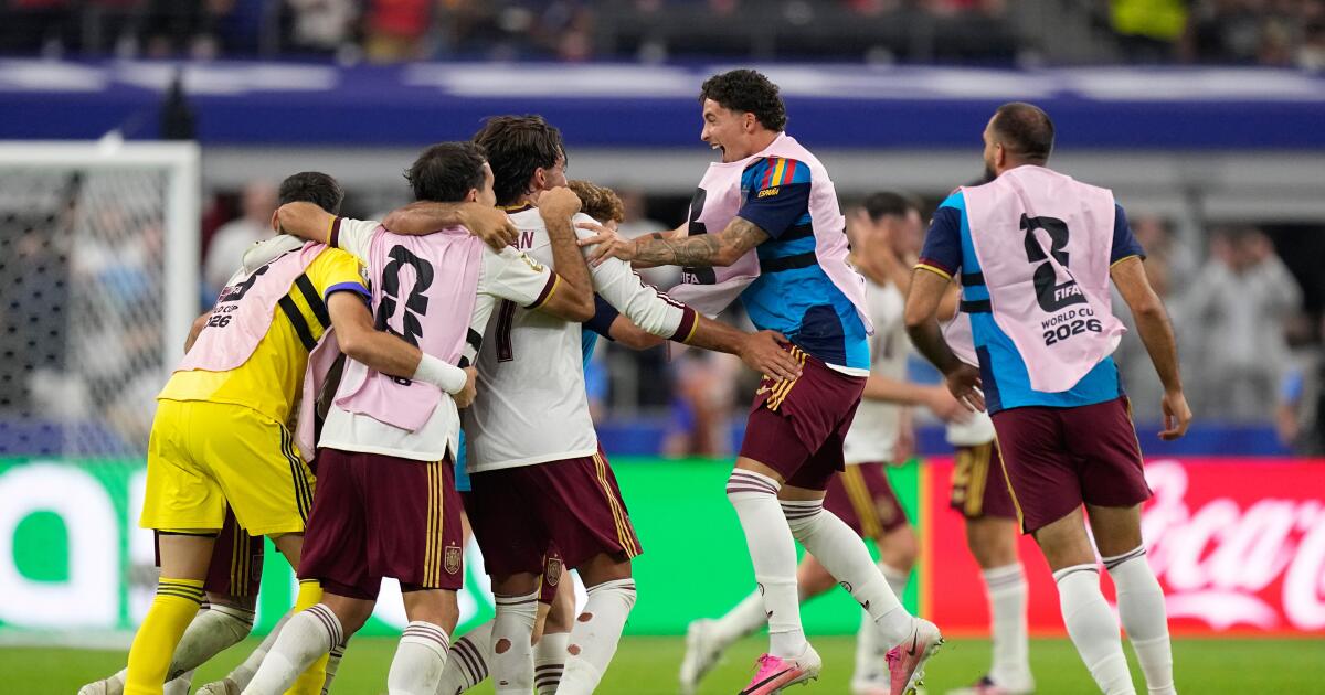 Spain delivers surprise rout of France, reaches World Cup final