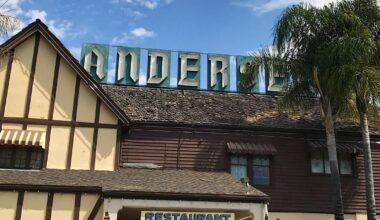 Pea Soup Andersen's: How a California roadside icon met a sad end