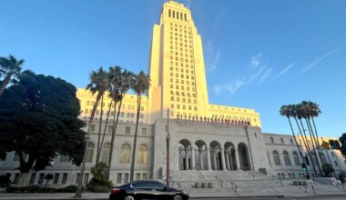 Person found dead on steps of City Hall after jumping from 26th floor, internal memo says