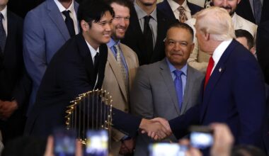 Letters: Planned White House visit causing a stir among Dodger fans