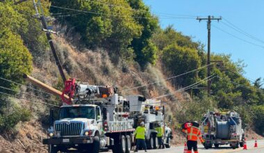 Pacific Coast Highway in Malibu partially reopens after car crash