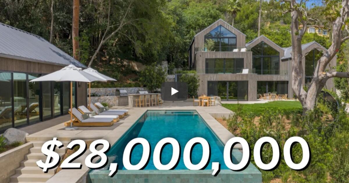 $28M Studio City Luxury Real Estate | 12309 Viewcrest
