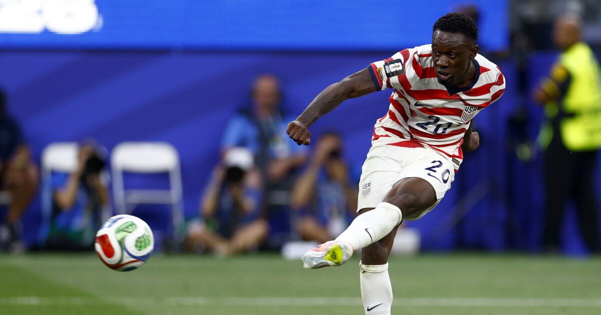 Folarin Balogun will play, but is that fair?