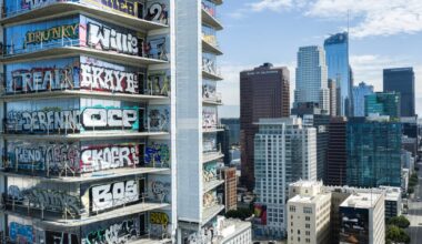 Graffiti towers set to be cleared for cleanup and sale