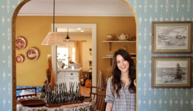 After suffering the loss of her child, a journalist turns to art