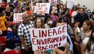 Lineage files permit to rebuild Boyle Heights warehouse. 'A slap in the face,' mayor says