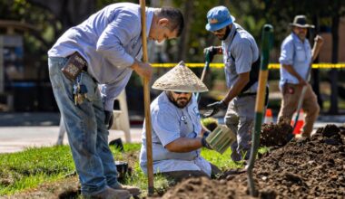 Heat wave smothering Southern California nears its peak