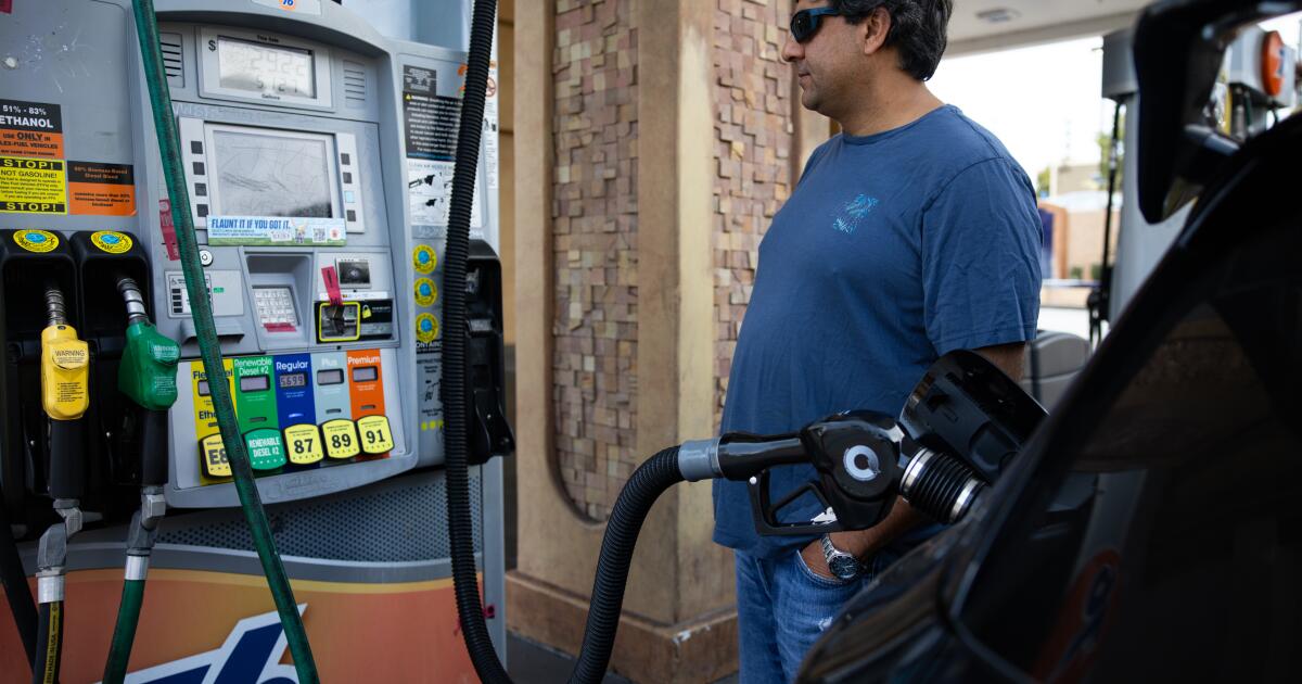How to find a better gasoline price in Los Angeles