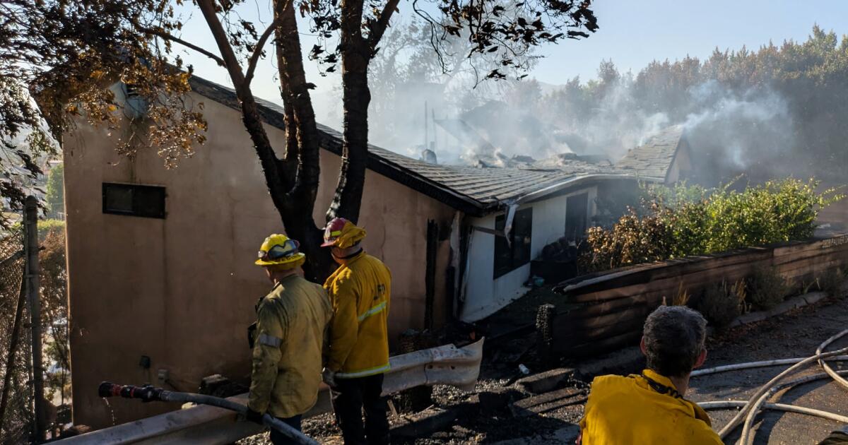 Eagle Rock brush fire damages multiple homes amid scorching heat