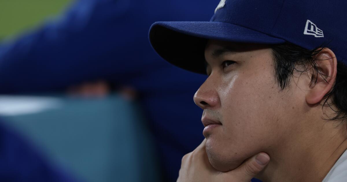 Dodgers rest Shohei Ohtani as knee problem sparks new concerns