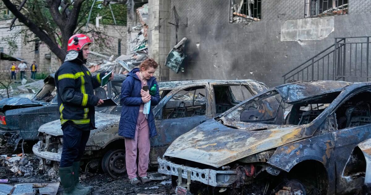 Russian attacks kill 6 in Kyiv and other Ukraine cities