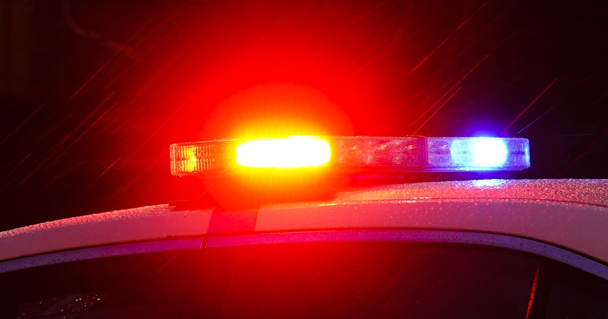 Deputies searching for suspect who fled on foot during chase in Oakland County