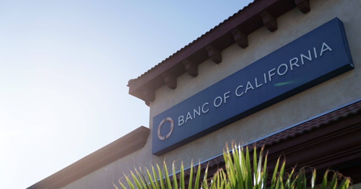 Banc of California takes big 2Q loss due to restructuring