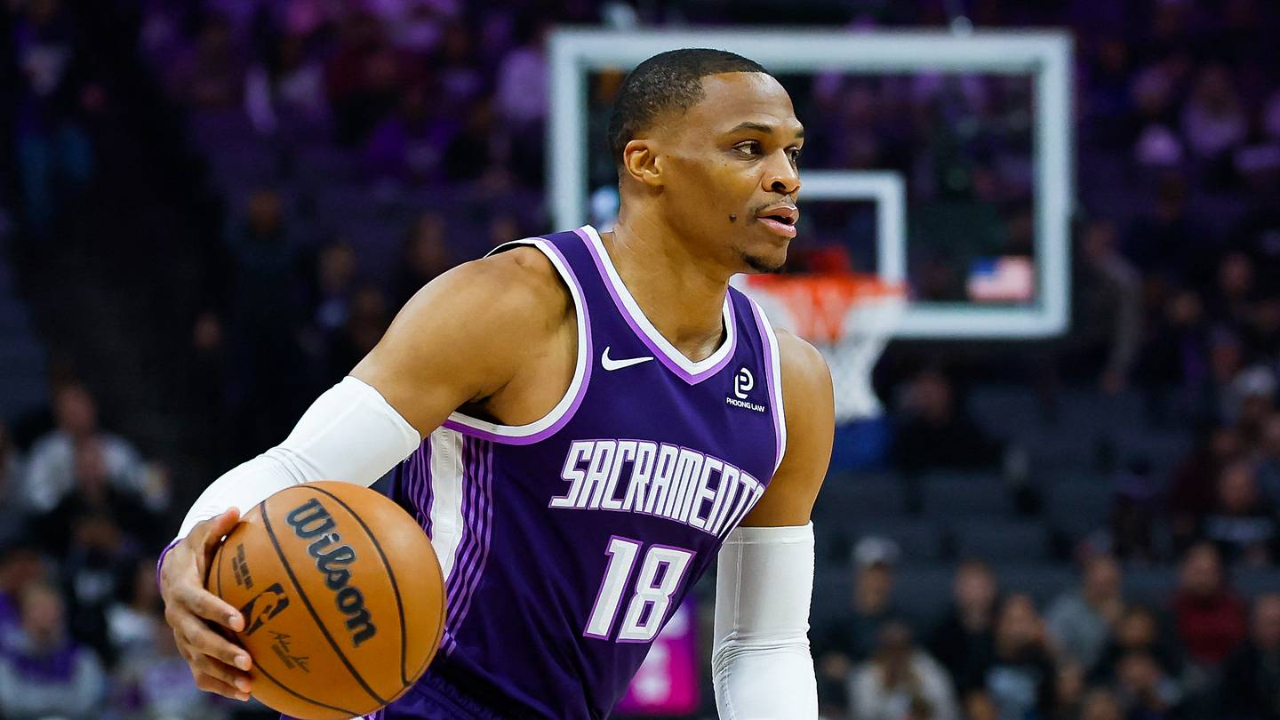 Sacramento Kings' Most Likely Final Move This Offseason