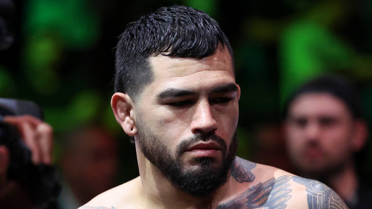 UFC Sacramento: Hernandez vs. Rodrigues Full Fight Card Picks & Predictions