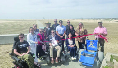 Seal Beach celebrates beach access with ribbon-cutting ceremony 