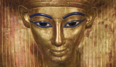 Spectacular exhibit at de Young ushers Egyptian riches onto American soil
