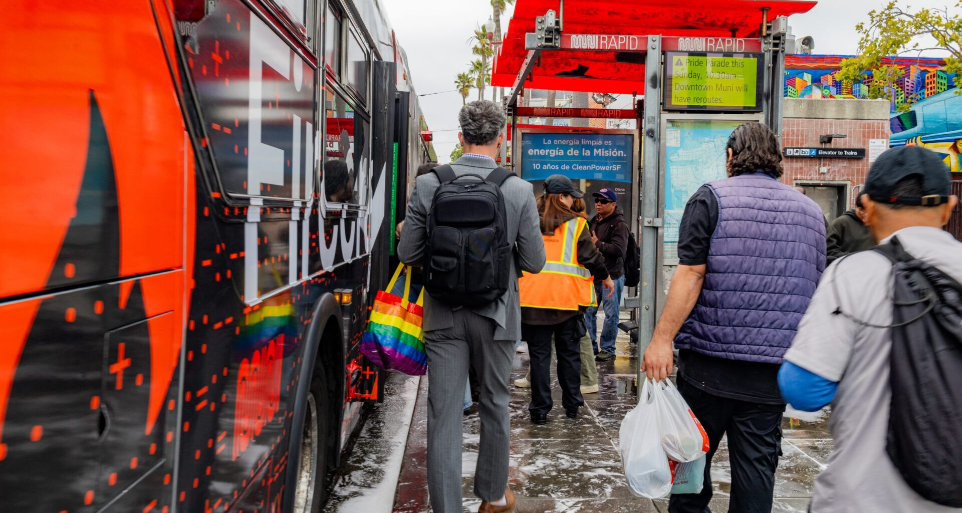 Photos: the moods of San Francisco bus stops thorughout the day
