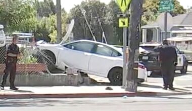Oakland police investigate after children take parents car and crash