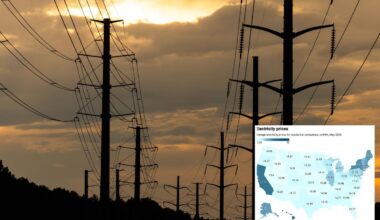 New Yorkers pay 3rd-highest electricity costs in US, trailing only Hawaii and California