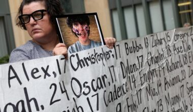 Meta faces legal battle in Oakland as states sue over teen use