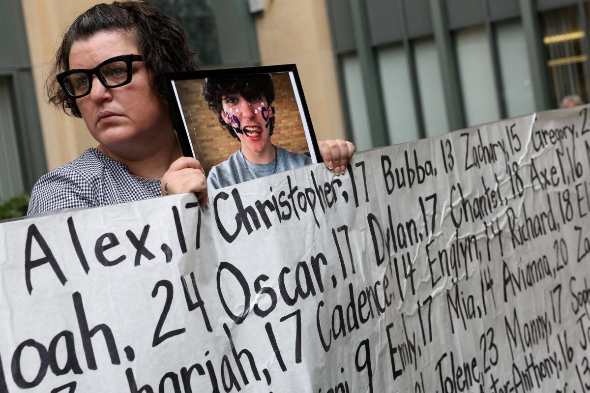Meta faces legal battle in Oakland as states sue over teen use