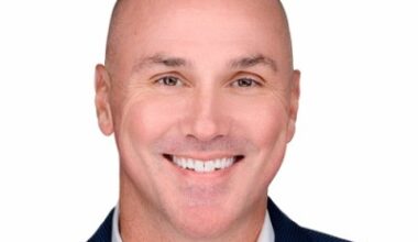 Staar Appoints Warren Foust as Permanent CEO