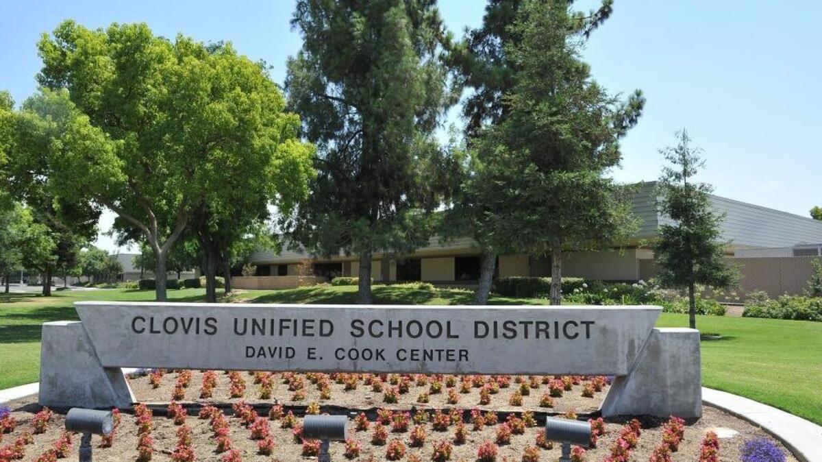 Clovis teachers closer to unionizing after 66 years