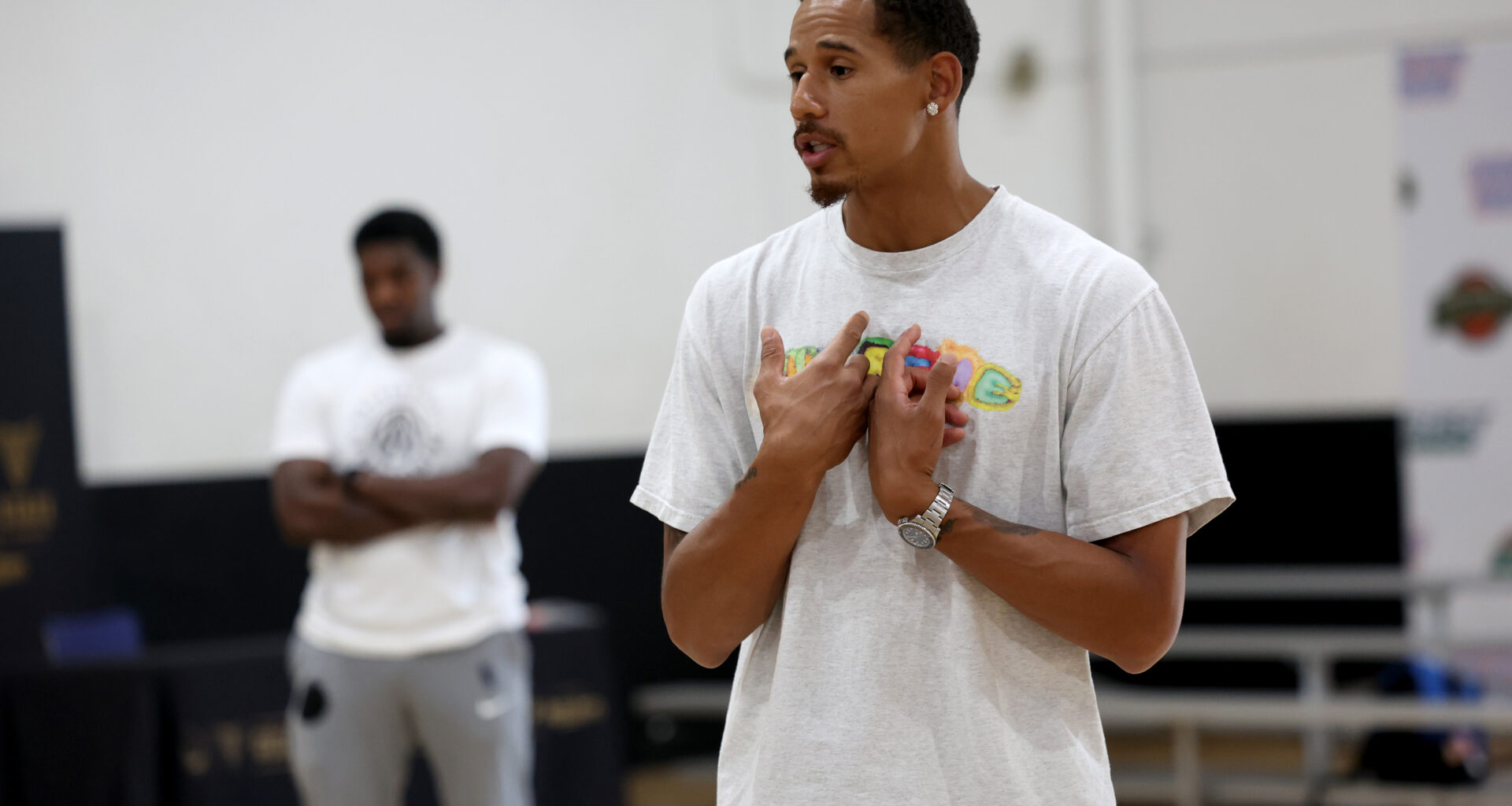 Ex-Warriors F Juan Toscano-Anderson molding Oakland's young hoopers