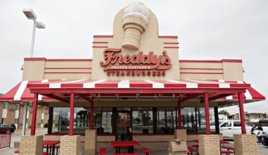 Freddy's CEO backs California business climate amid expansion as rivals retreat