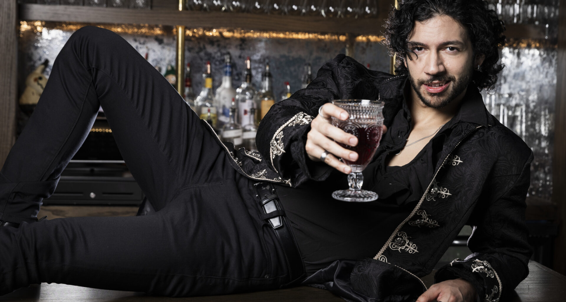 EXCLUSIVE: Drunk Shakespeare Company Brings Drunk Dracula to L.A.