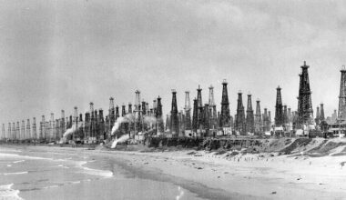 A late-blooming beach town – ORANGE COUNTY TRIBUNE