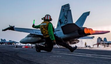 Reports: USS Lincoln sailors face mental health issues in long deployment off Iran