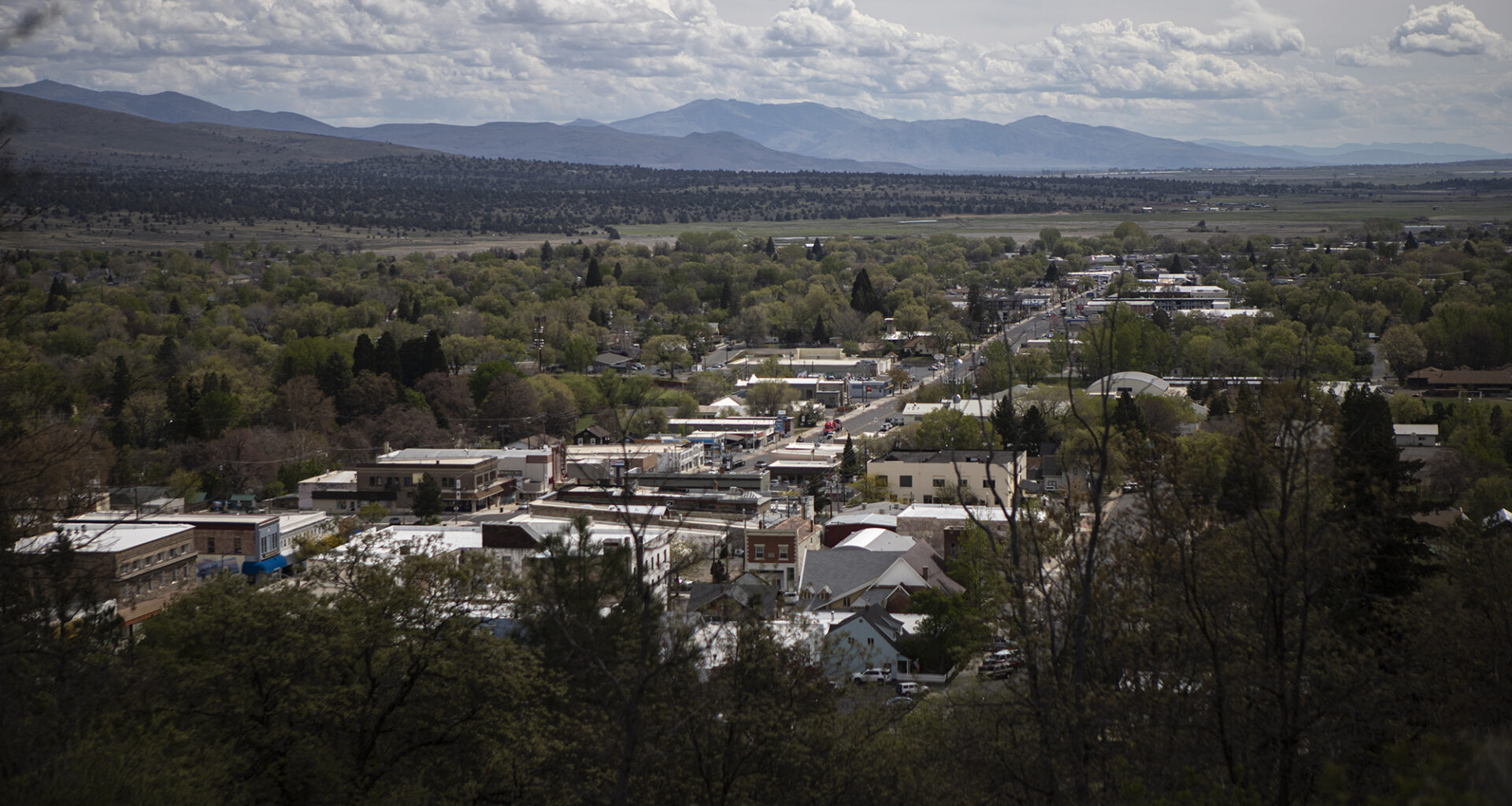 Newsom closed 5 prisons. What happened to the towns around them?