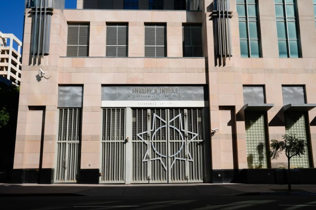 The San Diego Central Jail in downtown San Diego. (Nelvin C. Cepeda / The San Diego Union-Tribune)