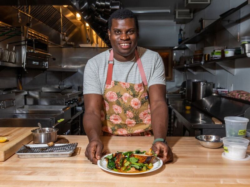 Burdell’s Geoff Davis is bringing back the neighborhood bar and grill