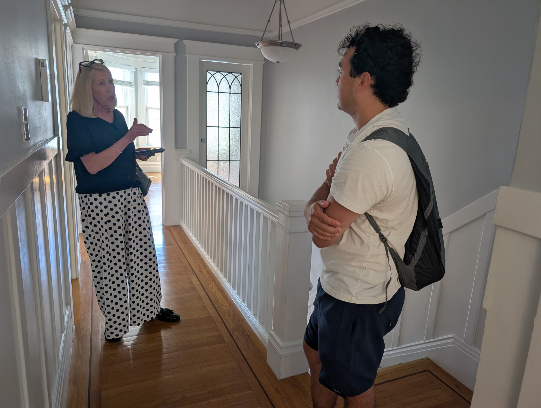 Leasing agent Deborah Brown, left, tells apartments hunters to be flexible, persistent and ready to move immediately if they see a place they like. (Rachel Scheier/CoStar)