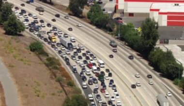 405 Freeway crash: Motorcyclist killed in Sherman Oaks