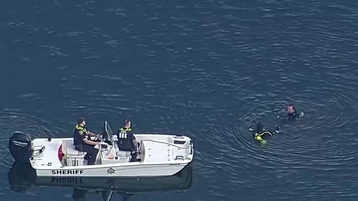 Oakland County crews recover body from Oxbow Lake during search