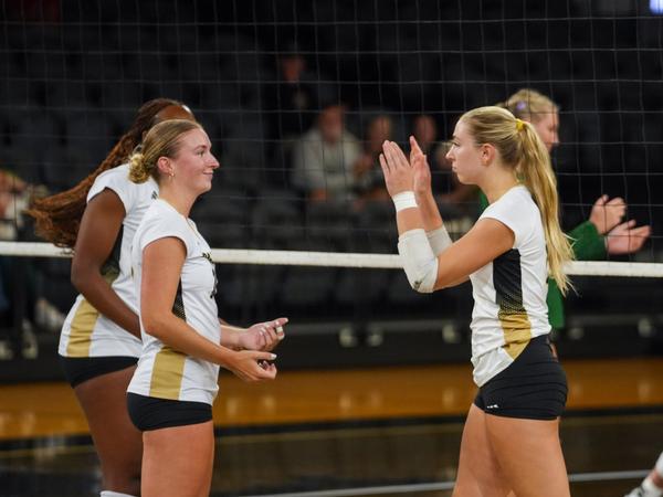 Oakland Set to Open 50th Season at Rocket Invitational in Toledo