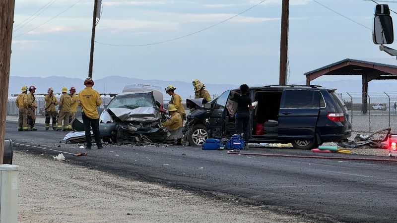 Copus Road remains closed both ways as CHP investigates fatal crash (KBAK/KBFX)