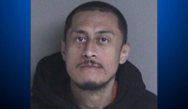Suspect in Oakland stabbing spree refuses to leave jail for arraignment, court says