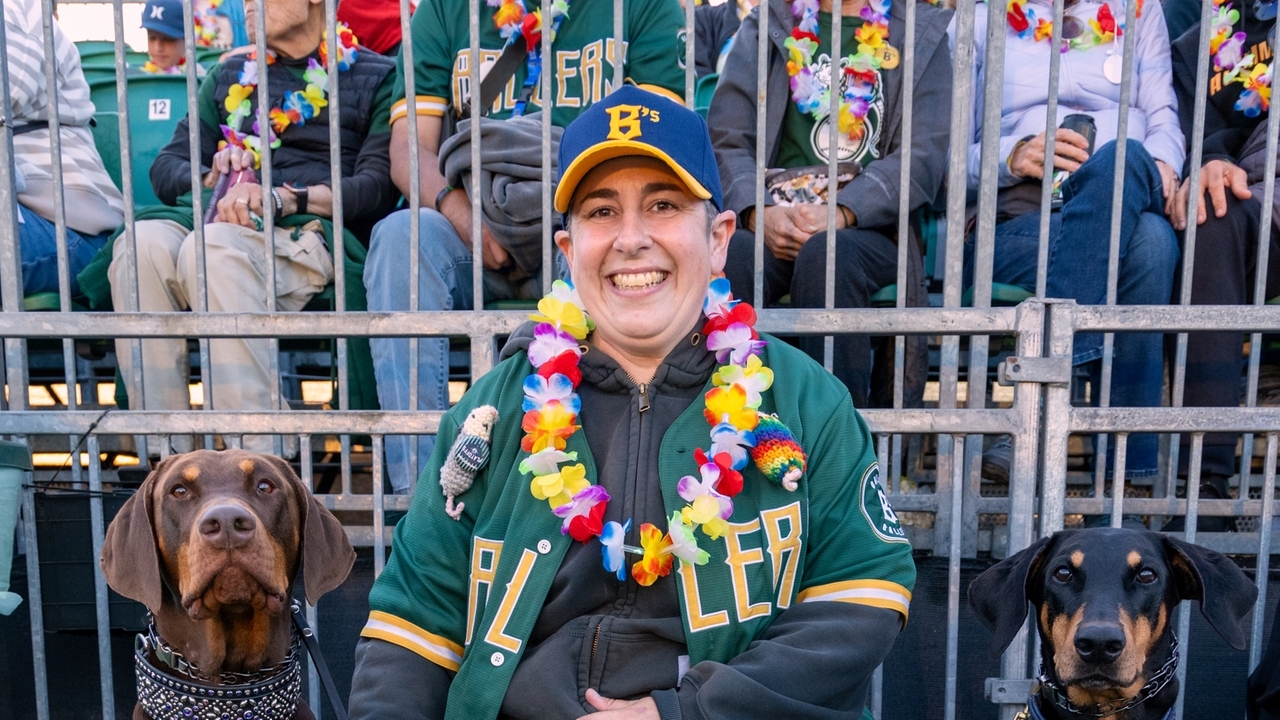 Independent Oakland Ballers minor league club uses metrics, finds winning fan to manage finale