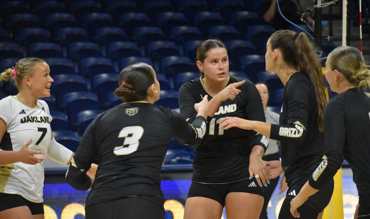 Oakland Drops Pair of Saturday Matches