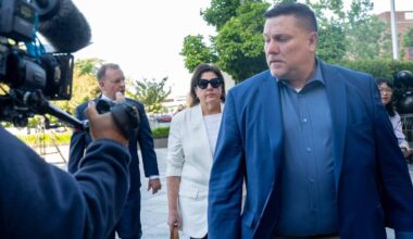 Legislature passes bill banning convicted lobbyists for 12 years